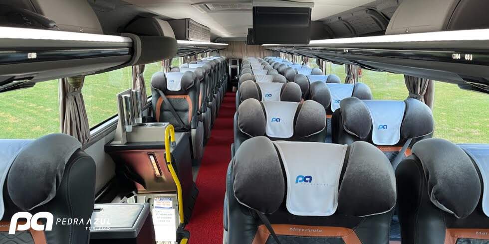 Viagens com Conforto: Tudo Sobre a Locação de Micro-ônibus e Ônibus Para o Seu Próximo Destino 